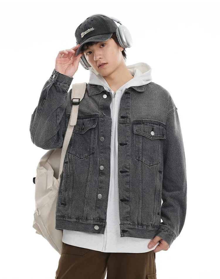 Vintage-Inspired Patchwork Trucker Jacket for Casual Outings