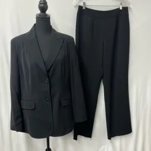 VotreNom Collection 2 piece suit, black, size 10