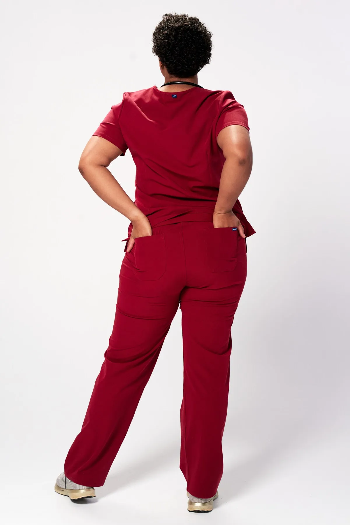 Women's Essential Straight-Cut Scrub Pants