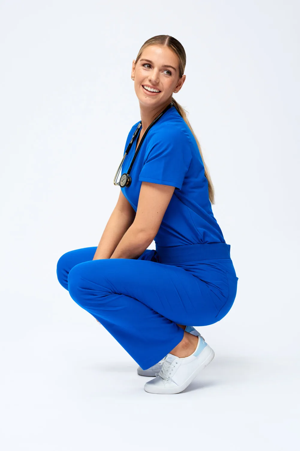 Women's Essential Straight-Cut Scrub Pants