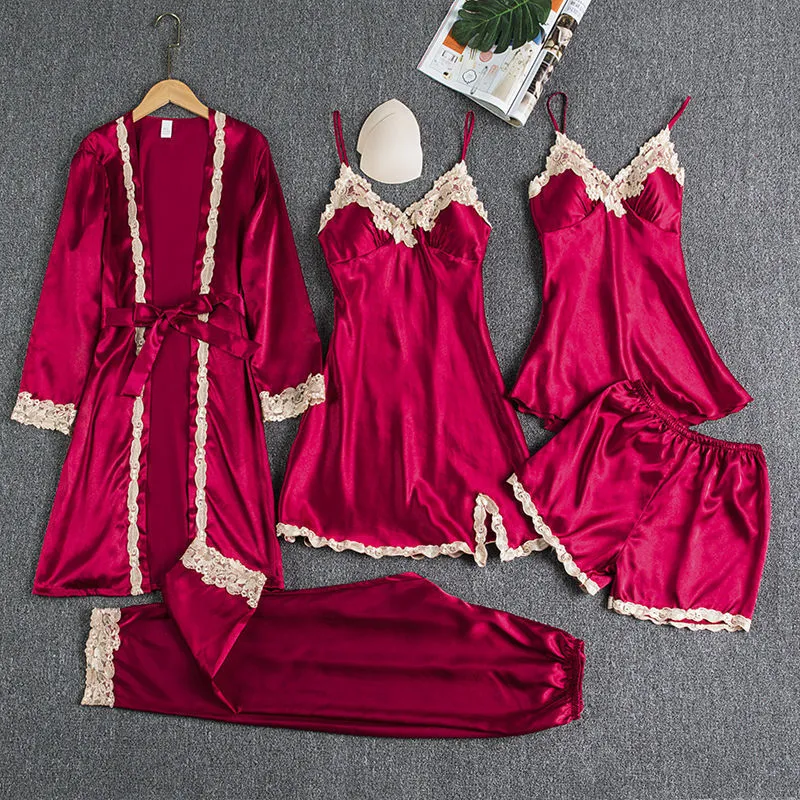 Women's Summer Ice Silk Pajamas With Chest Pad